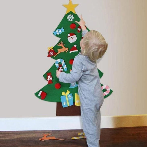 Montessoridays™ Kids Felt Christmas Tree — play and product details