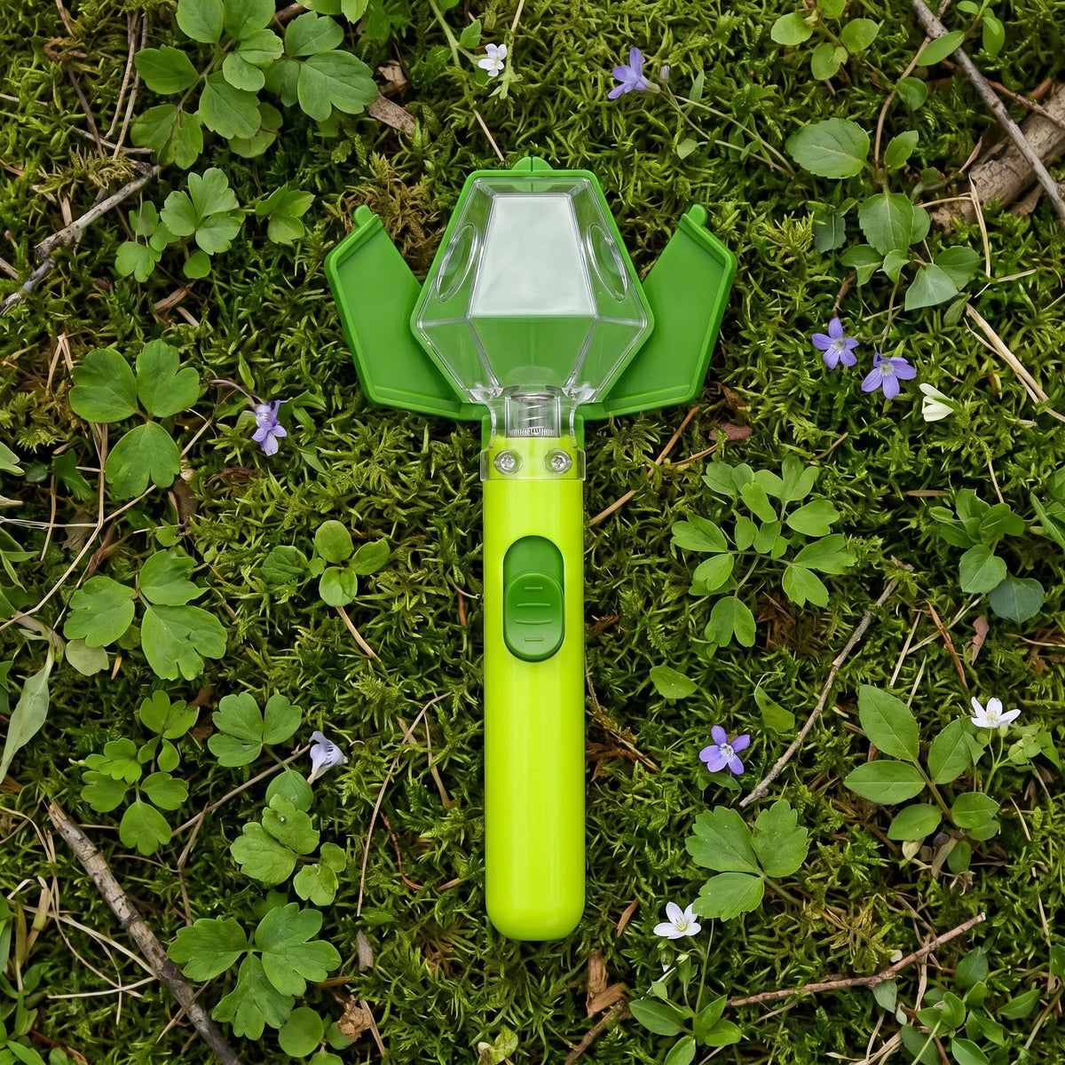 Montessoridays Insect Catcher Kit — view 2
